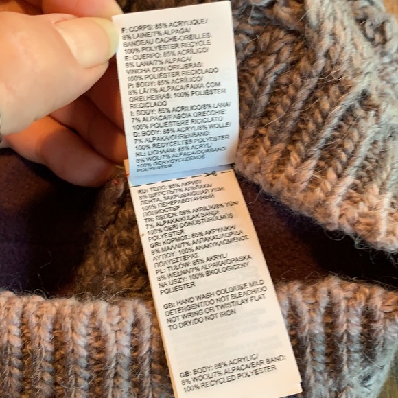 The North Face Knit Beanie - Picture 5 of 8